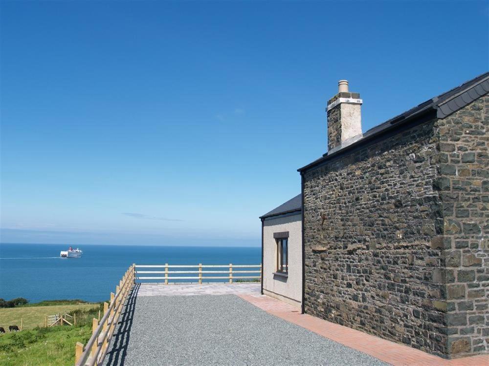 Cable Cottage Fishguard Kültér fotó